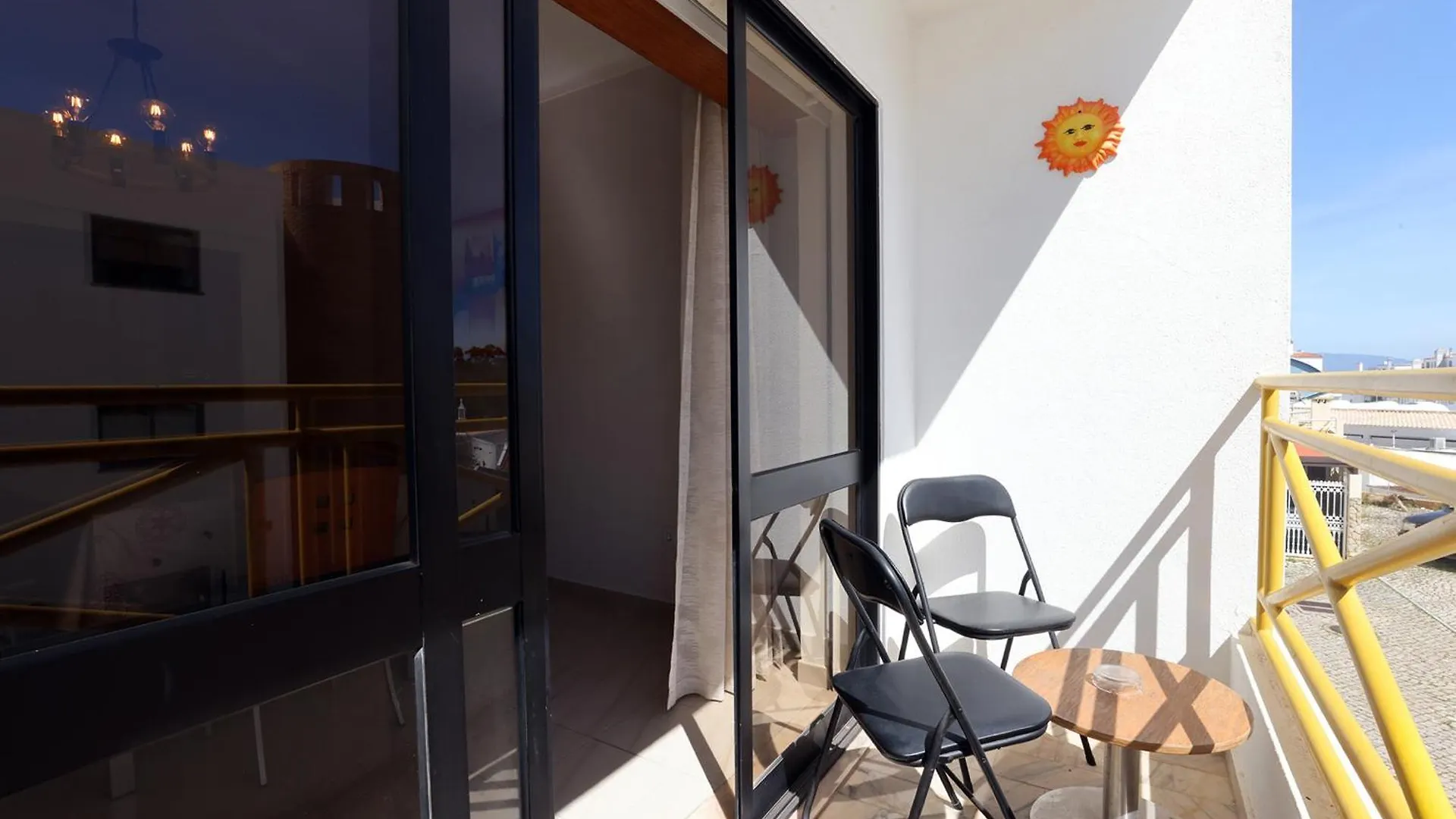 B36 - Dona Ana Secluded Spot Apartment Lagos